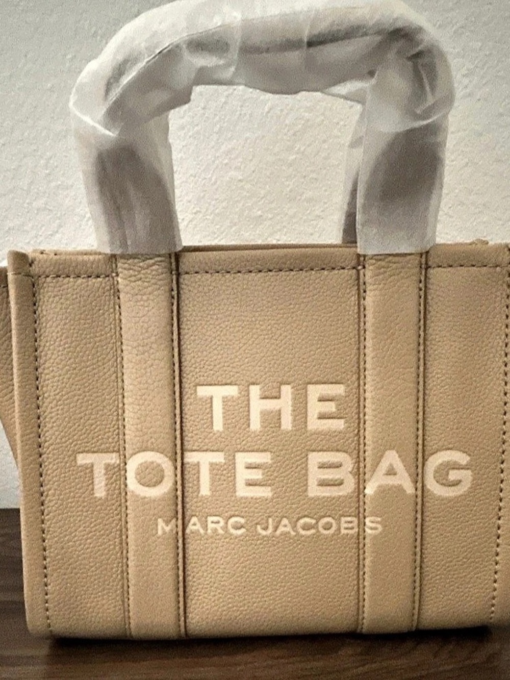 Marc Jacobs The Leather Small Tote Bag Camel